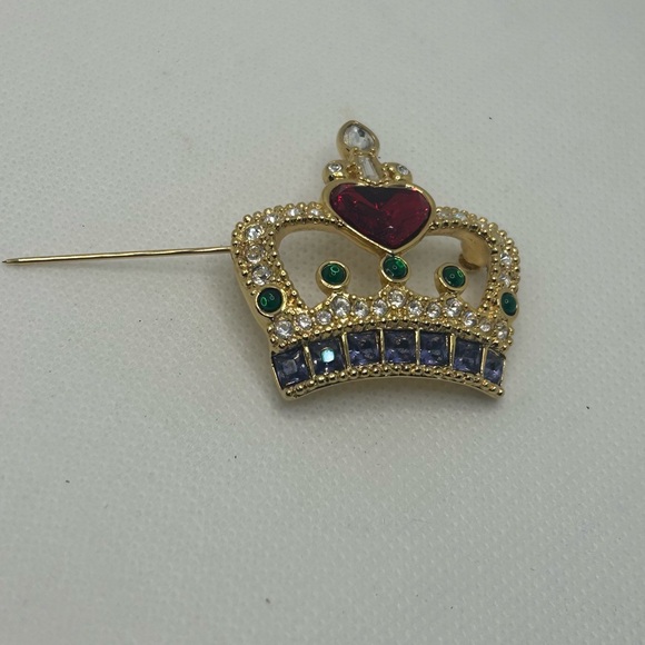 Swarovski Gold Plated Crown Pin Brooch with Bezel Set Crystals. NWT AND POUCH - Picture 9 of 10